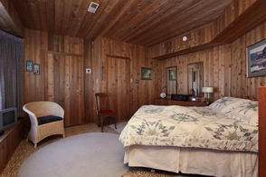 Lower Level Bedroom - Country homes for sale and luxury real estate including horse farms and property in the Caledon and King City areas near Toronto